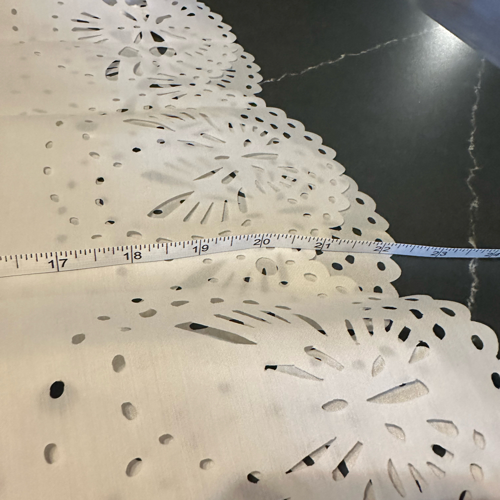 & Other Stories White Eyelet Blouse - Picture 6 of 7